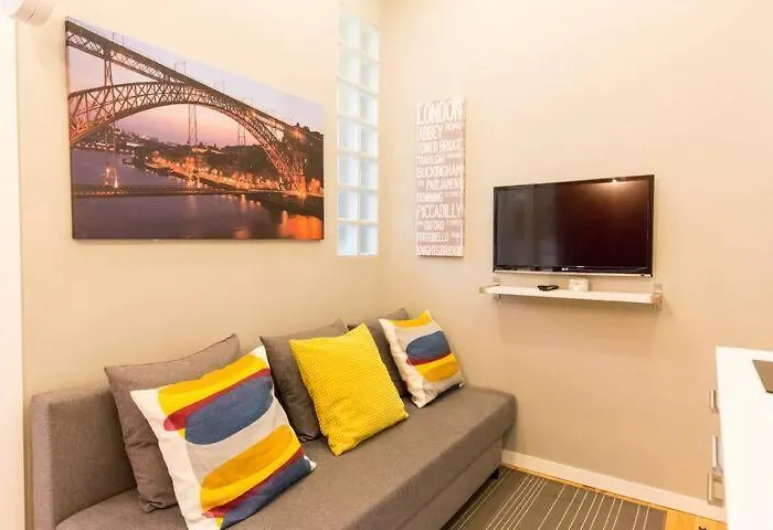 Downtown Twins Ii - Center Apartment